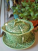 Soupière et plat de service "chou" en barbotine