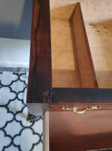 travailleuse avec beau marquetage en palissandre 