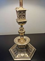 Lampe aux armoiries anglaises en laiton 