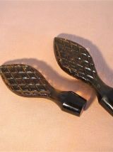 Service 24 verres et 2 carafes marron fumé vintage