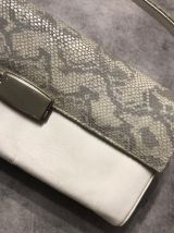 Magnifique sac à main en cuir véritable