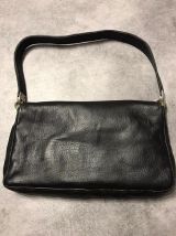 Magnifique sac à main en cuir véritable  très bonne qualite