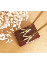 Grand héron en bois et laiton 