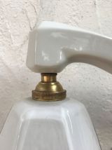 Applique en porcelaine et opaline années 1920