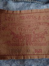 veste  en jeans taille  L  Levis 
