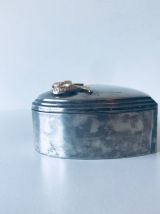 Boîte coeur en métal argenté