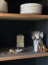 Bibliothèque noire mat en chêne massif