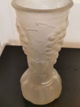 Vase en verre dépoli style art déco 