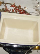 Terrine avec son couvercle