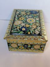 Boîte tôle émaillée