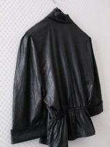 Veste courte peplum légère aspect cuir T 38/40 