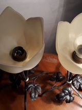 duo de petites lampes fer forge et tulipe    1920 a 30 