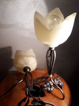 duo de petites lampes fer forge et tulipe    1920 a 30 