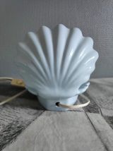 lampe coquille céramique bleu clair et globe opaline