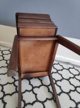 travailleuse vintage en bois foncé, empiètement forme compas