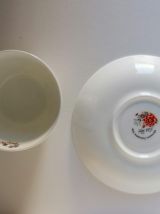 Tasse et soucoupe en porcelaine et sa boîte Easy Life