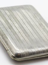 Étui à cigarettes vintage