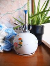 Ancienne burette en porcelaine fleurs vintage