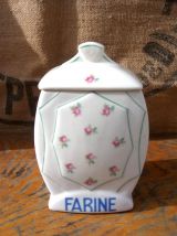 Série de 6 pots à épices en faïence