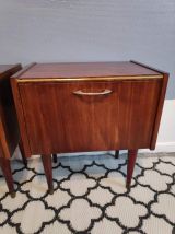 chevets de marque SEMB des années 60 sur pieds fuselés