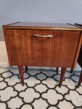 chevets de marque SEMB des années 60 sur pieds fuselés