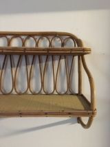 Etagère murale en osier