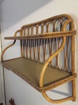 Etagère murale en osier