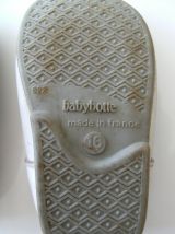 paire de chaussures cuir boucle enfant Babybotte taille 16 