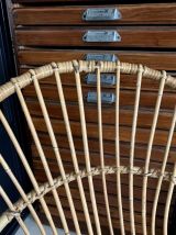 Fauteuil rotin pieds métal vintage