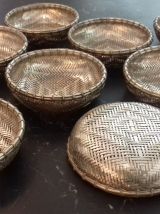 5 coupelles en métal argenté