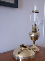 LAMPE A PETROLE  "LA PARISIENNE"
