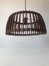 Suspension en bois et osier