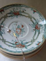 Petit lot de 4 soucoupes  anciennes  romantiques