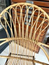 Ancien fauteuil rotin pieds métal vintage