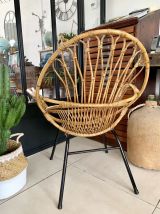 Ancien fauteuil rotin pieds métal vintage