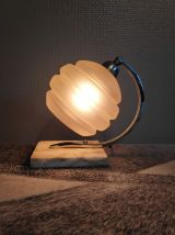 lampe art déco socle en marbre blanc, tulipe en verre dépoli