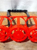 Porte bouteille en plastique de la marque Clé - Années 60/70