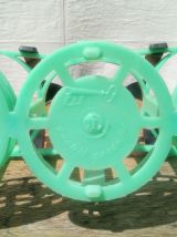 Porte bouteille en plastique de la marque Clé - Années 60/70