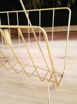 Porte revues vintage en métal doré 