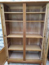 Armoire parisienne vitrée