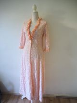 Déshabillé babydoll en dentelle rose 60s