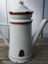 Cafetière émaillée blanche et rouge 50cl