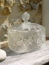 Cloche à fromage Vintage en verre moulé