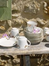 Service de 10 tasses à café et leurs soucoupes 