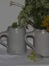 Lot de 2 chopes en grès beige grisé