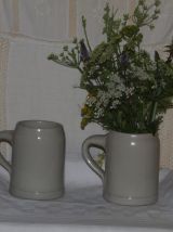 Lot de 2 chopes en grès beige grisé