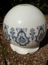 abat jour , suspension en opaline, vintage