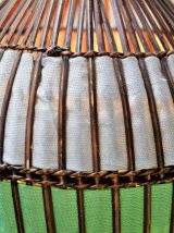 Lampe exotique en rotin et tissu