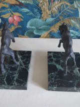 serre-livres bouquetins anciens, base en beau marbre noir 