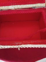 Boite à couture ou à bijoux